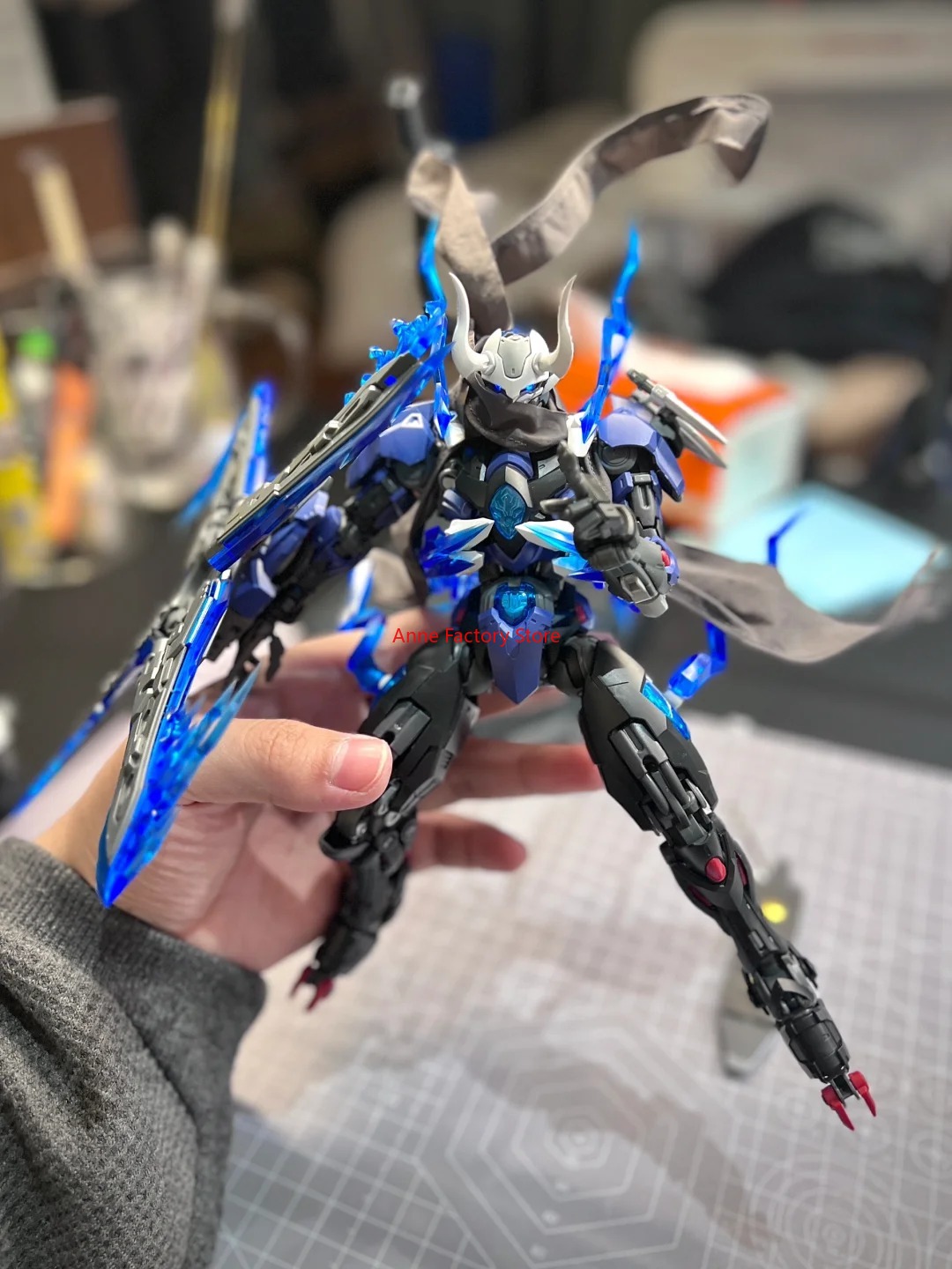 Model Kit Lone Shadow - HEMOXIAN MG 1/100 Scale Lone Shadow