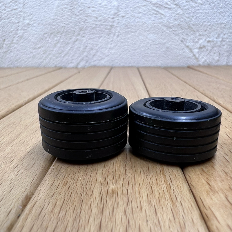 1:24 Scale Bridgestone F1 Raci - огляд і ціна Model Kit F1