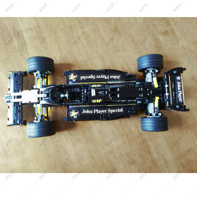 KEJI MOC-70614 John Player Spe - огляд і ціна Model Kit F1