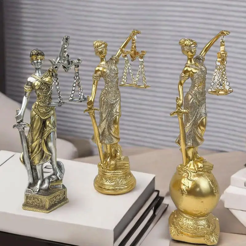 Resin Imitation Copper Goddess - огляд і ціна Model Kit Judge