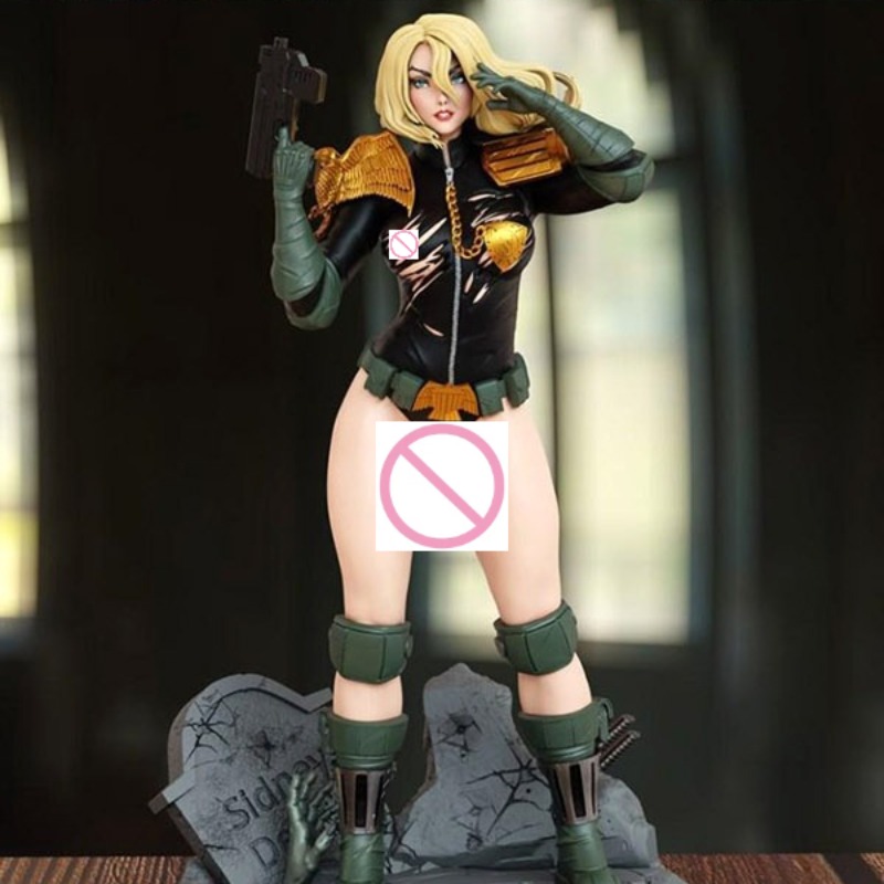 1/24 Scale Cassandra Anderson  - огляд і ціна Model Kit Judge