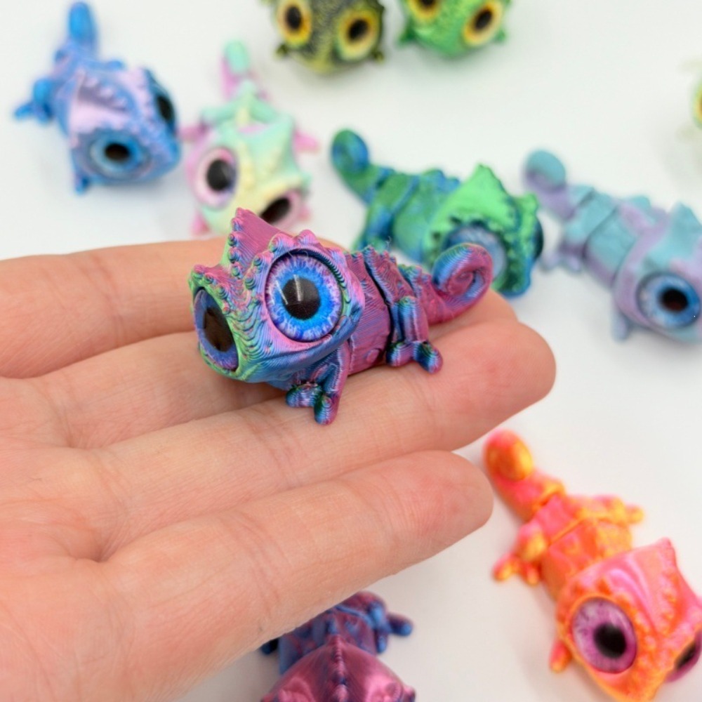 3D Printed Mini Chameleon Figu - огляд і ціна Model Kit Lizard