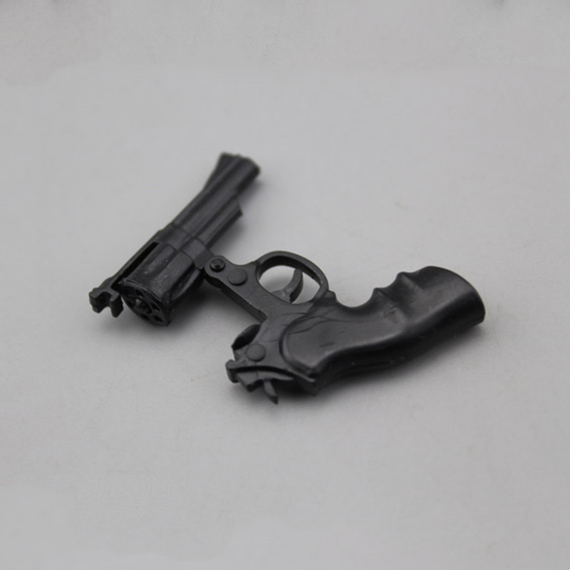 1/6 Scale Revolver Assembly Mo - огляд і ціна Model Kit Revolver