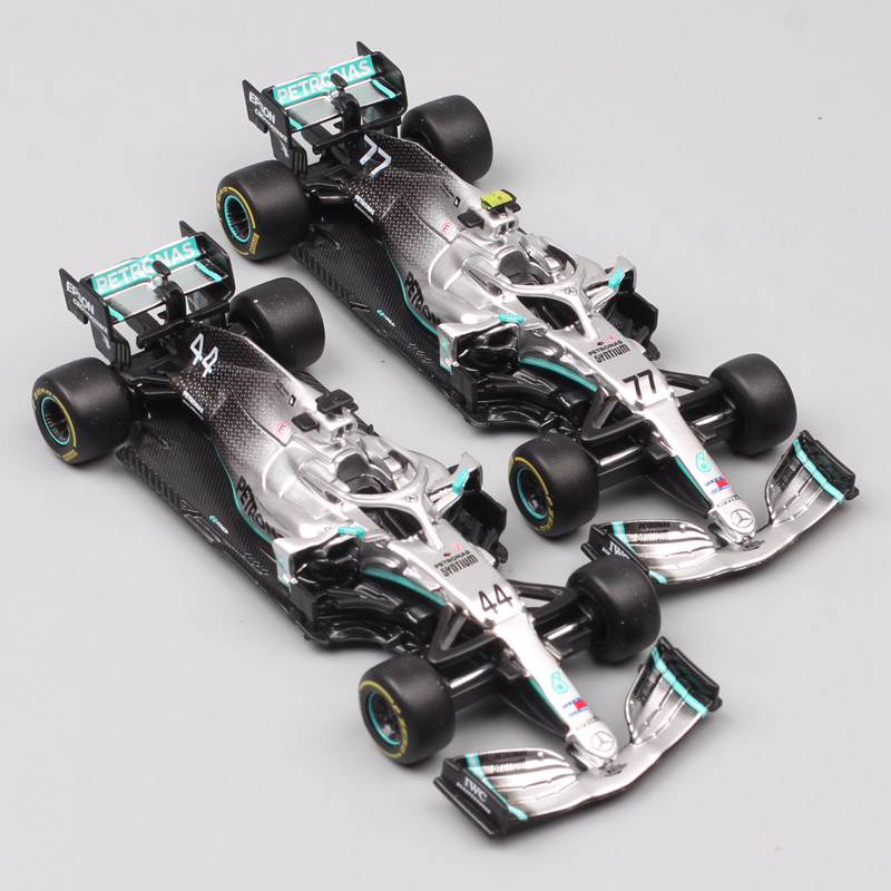 BBurago 1/43 Scale AMG W07 W13 - огляд і ціна Model Kit Formula 1